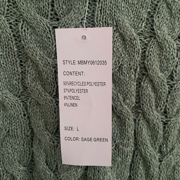 Design History ~ Sage Green Cable Knit Sweater Vest ~ Size L - Picture 2 of 4